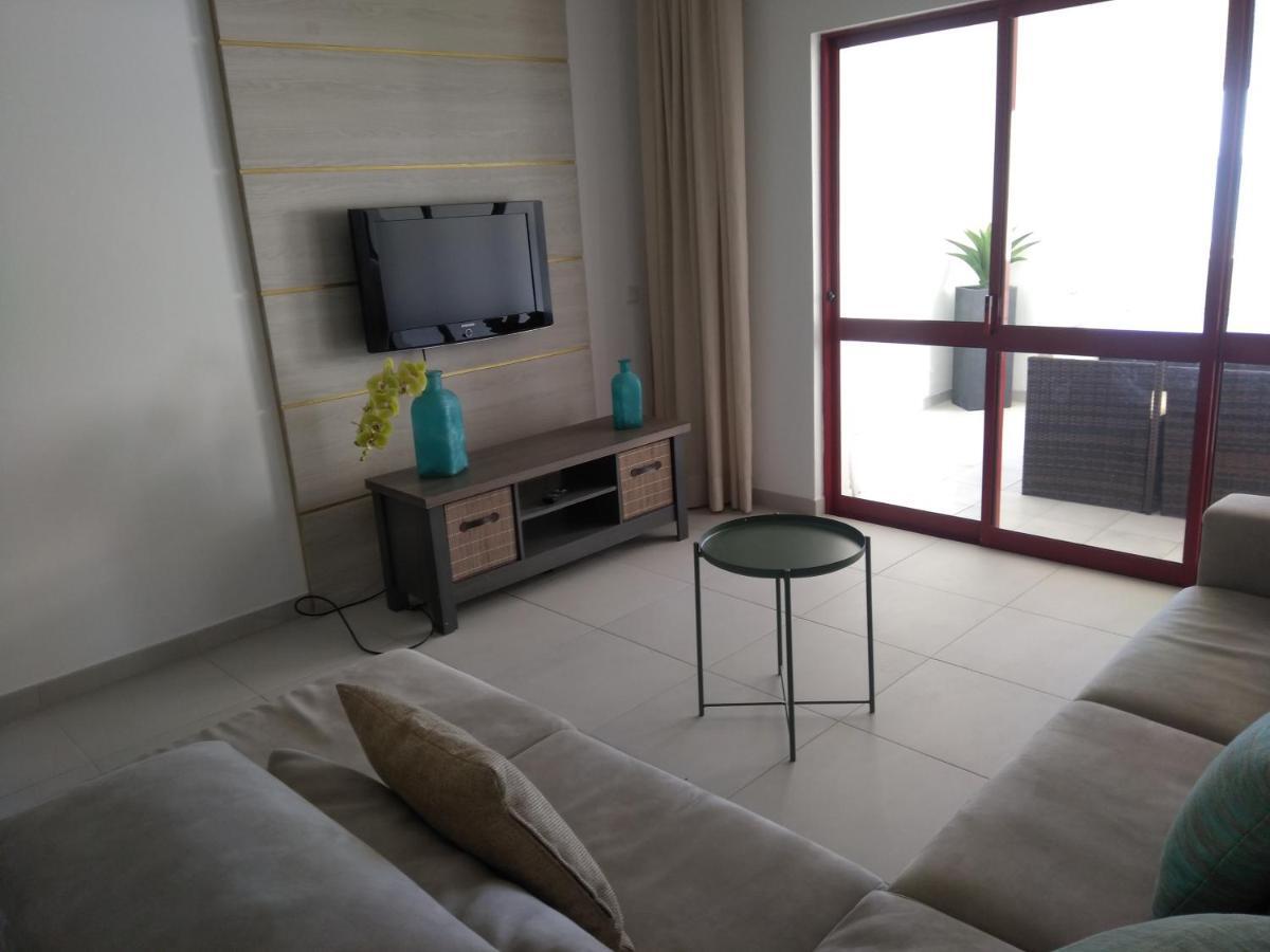 Apartamento Zacarias By Ferias Com Sol Quarteira Exterior foto